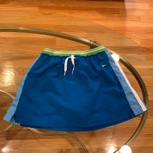 Drawstring Nike girls golf/tennis skort